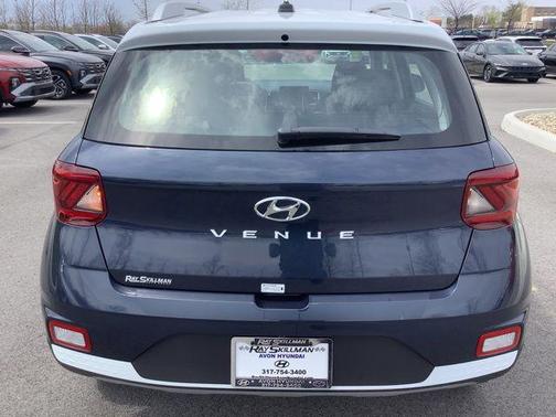 2025 Hyundai VENUE Limited