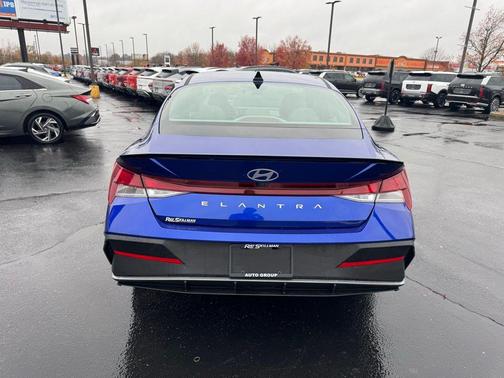 2026 Hyundai ELANTRA Sport