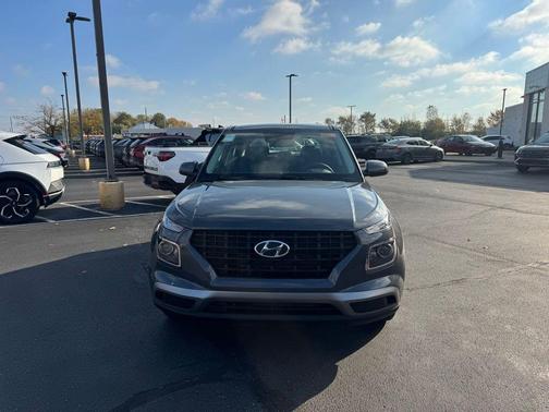 2026 Hyundai VENUE SE
