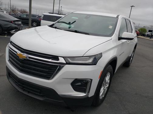 2023 Chevrolet Traverse LS