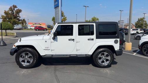 2017 Jeep Wrangler Unlimited Sahara