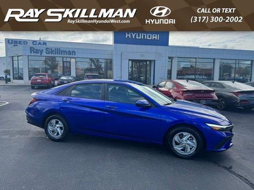 2025 Hyundai ELANTRA SE