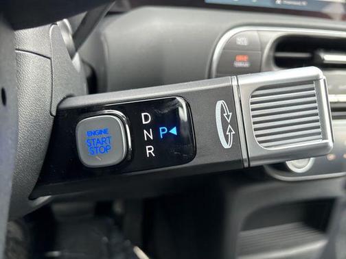 2026 Hyundai PALISADE SE