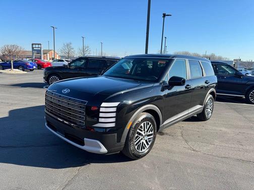 2026 Hyundai PALISADE SE