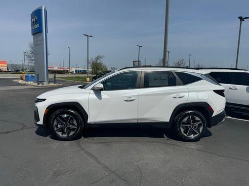 2025 Hyundai TUCSON SEL Convenience