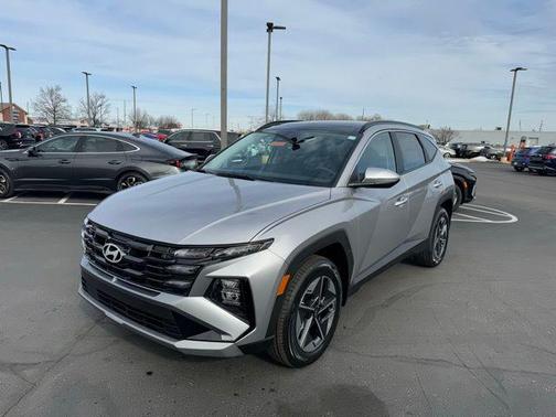 2025 Hyundai TUCSON Hybrid SEL Convenience