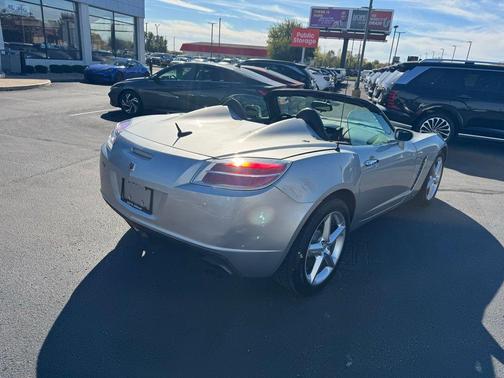 2008 Saturn Sky Base