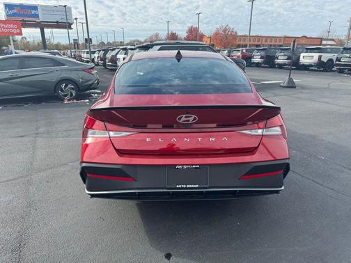 2026 Hyundai ELANTRA Sport