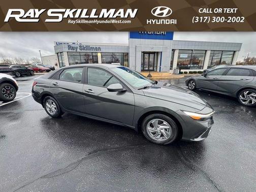 2024 Hyundai ELANTRA SE