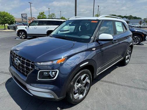 2025 Hyundai VENUE Limited