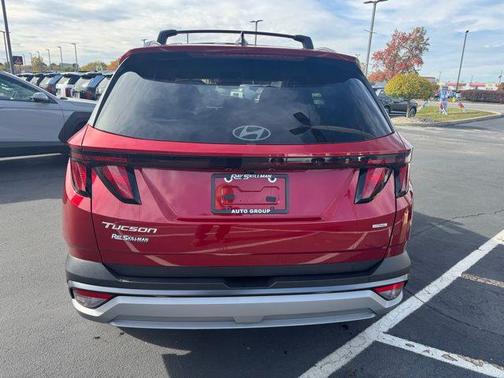 2026 Hyundai TUCSON SEL