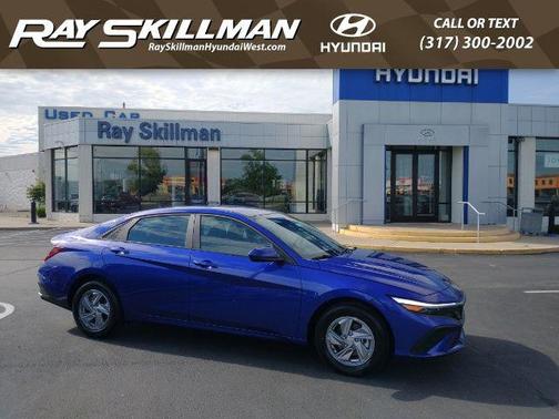 2024 Hyundai ELANTRA SE