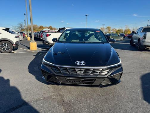 2026 Hyundai ELANTRA Sport