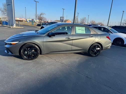 2026 Hyundai ELANTRA Sport