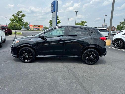 2021 Honda HR-V AWD Sport