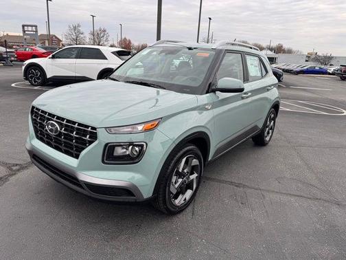 2026 Hyundai VENUE SEL