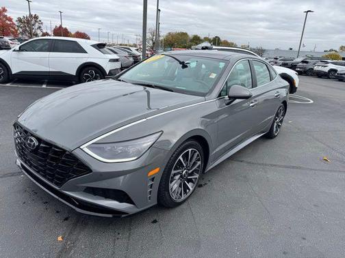 2023 Hyundai SONATA Limited