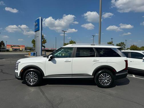 2026 Hyundai PALISADE SEL