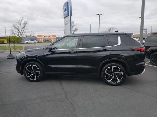 2023 Mitsubishi Outlander SE 2.5 S-AWC