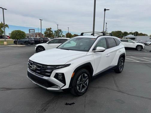 2026 Hyundai TUCSON SEL Premium