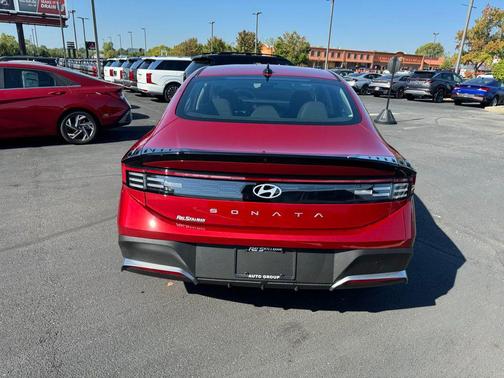 2026 Hyundai SONATA SE