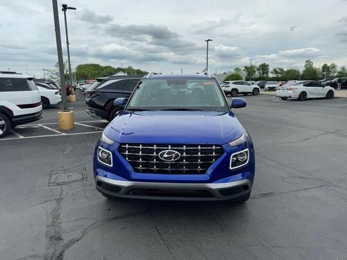 2025 Hyundai VENUE Limited