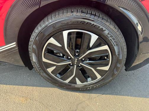 2023 Kia EV6 Wind