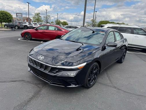 Abyss Black 2026 Hyundai ELANTRA Sport