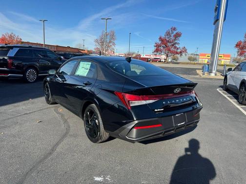 2026 Hyundai ELANTRA Sport