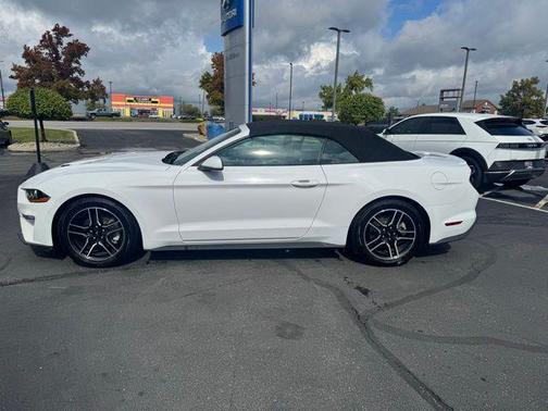 2021 Ford Mustang EcoBoost Premium