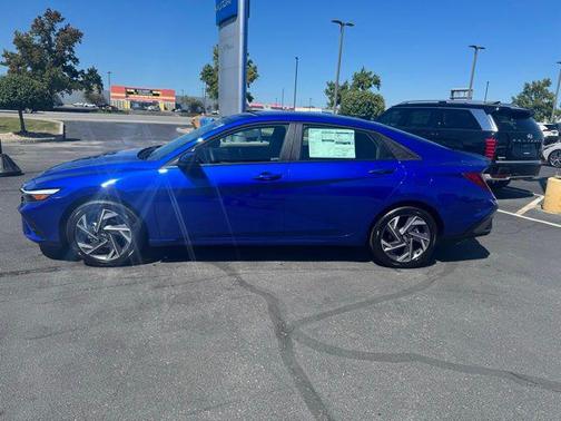 2025 Hyundai ELANTRA Sport