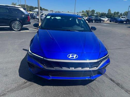 2025 Hyundai ELANTRA Sport