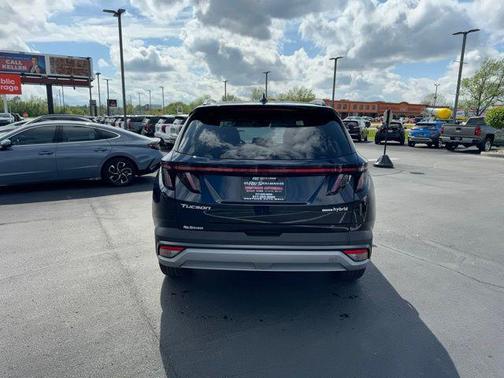 2025 Hyundai TUCSON Hybrid SEL Convenience