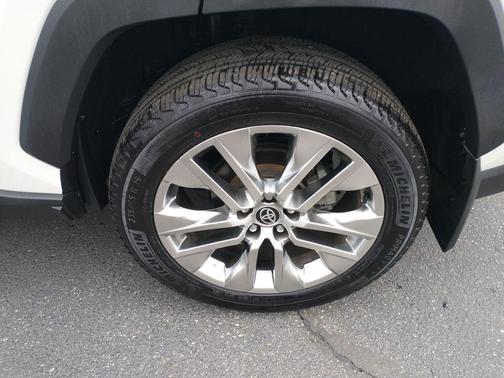 2021 Toyota RAV4 Limited