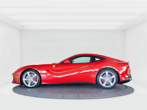 2017 Ferrari F12berlinetta Base