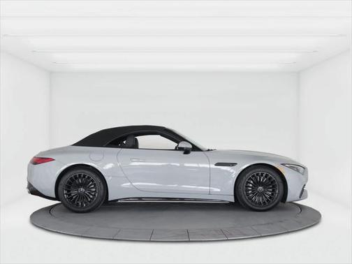 2023 Mercedes-Benz AMG SL 43 Base