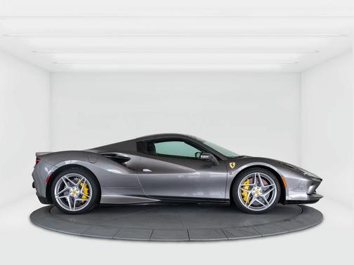Grigio Ferro 2021 Ferrari F8 Spider