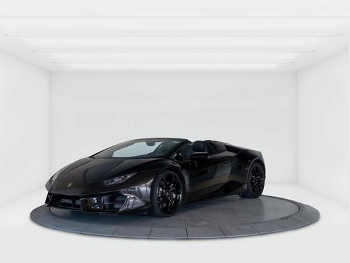 Nero Noctis 2017 Lamborghini Huracan LP580-2S