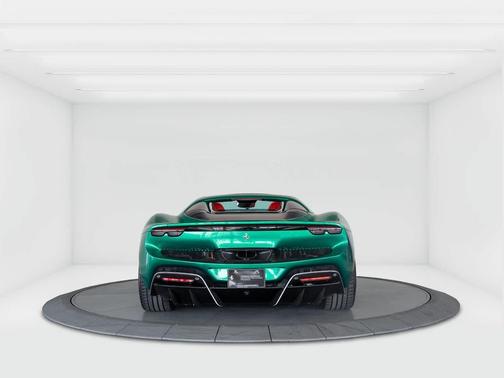 2025 Ferrari 296 GTS 