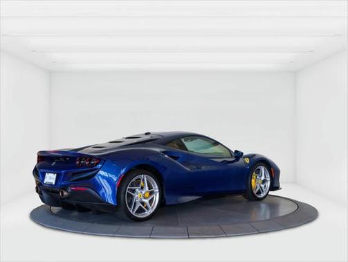 2021 Ferrari F8 Tributo Base