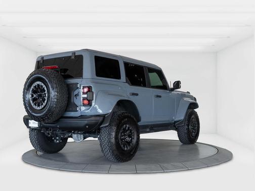 Azure Gray Metallic Tri-Coat 2024 Ford Bronco Raptor
