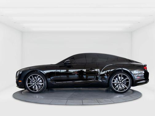 2022 Bentley Continental GT V8