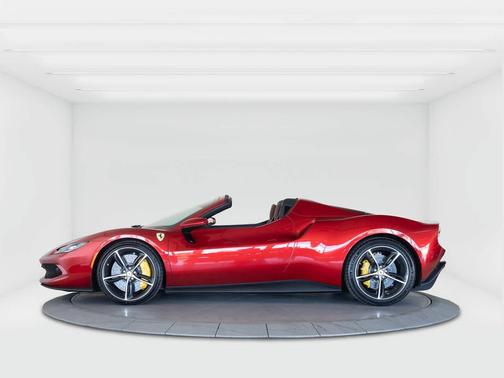 2025 Ferrari 296 GTS 