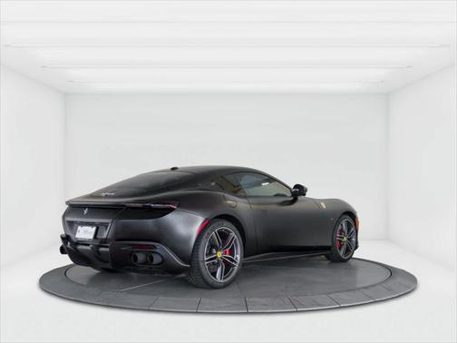 2022 Ferrari Roma