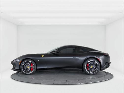 2022 Ferrari Roma