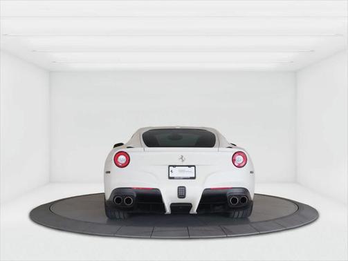 2014 Ferrari F12berlinetta Base