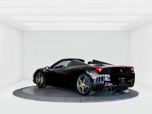 2014 Ferrari 458 Spider Base