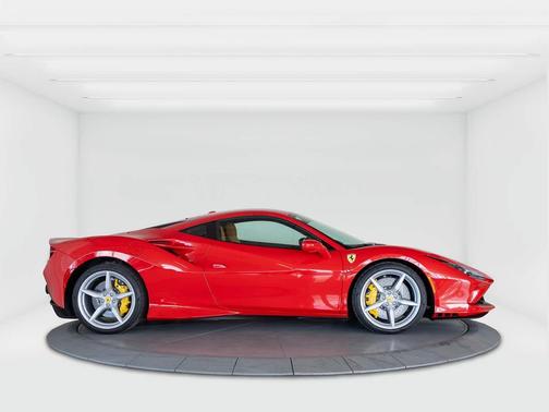 Rosso Corsa 2020 Ferrari F8 Tributo Base