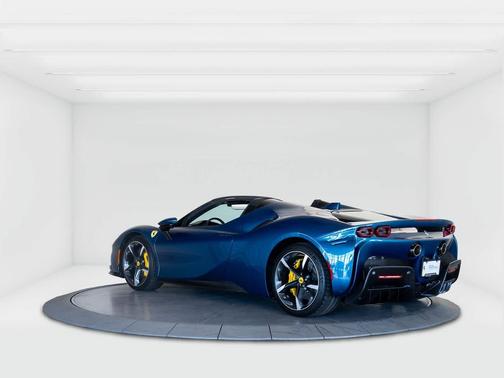 2025 Ferrari SF90 Spider Convertible