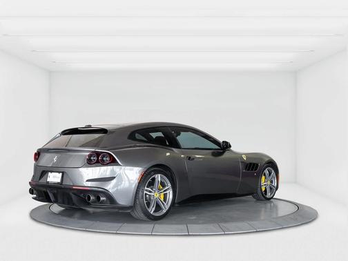 2018 Ferrari GTC4Lusso V12